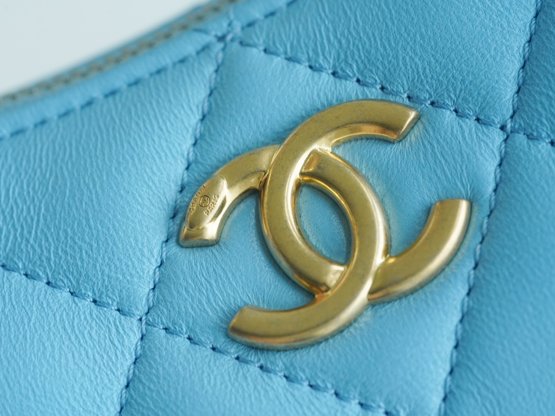 Chanel 23A Hobo Shoulder Bag, Light Blue  