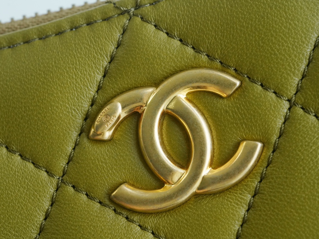 Chanel 23A Hobo Shoulder Bag, Mustard Green  