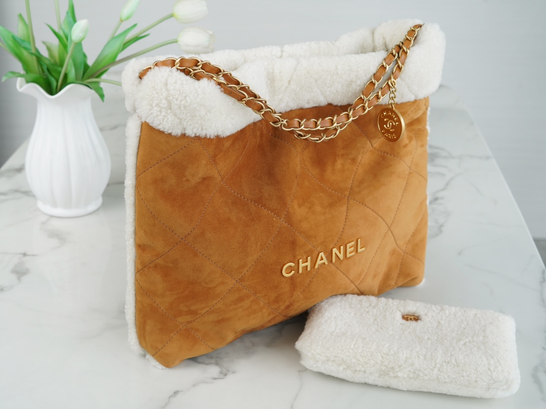 Chanel 23B Teddy Bear Bag, Caramel, Double-Sided Shearling Effect Lambskin  