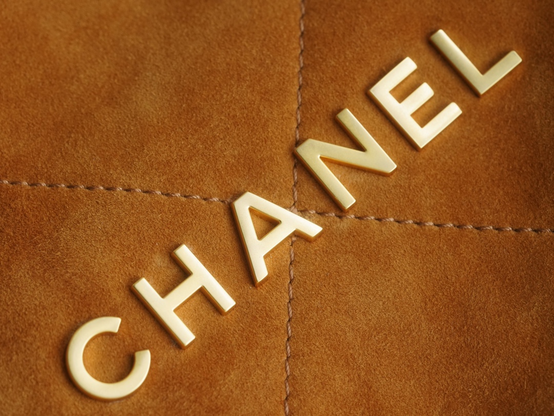 Chanel 23B Teddy Bear Bag, Caramel, Double-Sided Shearling Effect Lambskin  