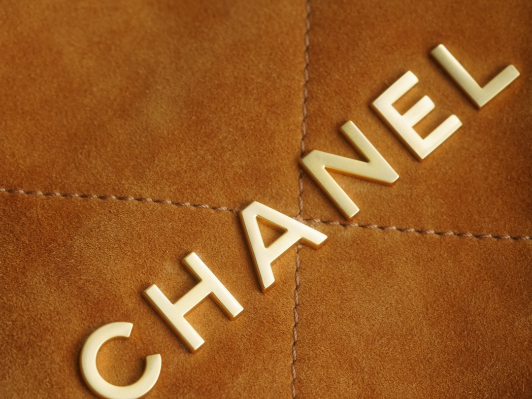 Chanel 23B Teddy Bear Bag, Caramel, Double-Sided Shearling Effect Lambskin  