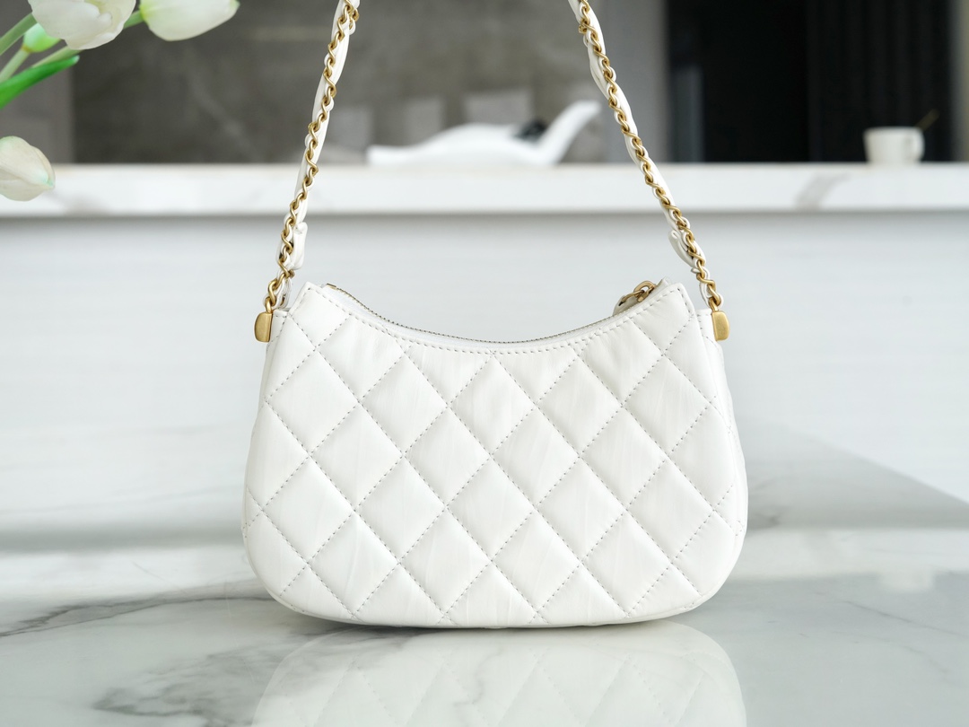 Chanel 23K 19 Hobo Bag, Small, White, Vintage Crinkled Calfskin  