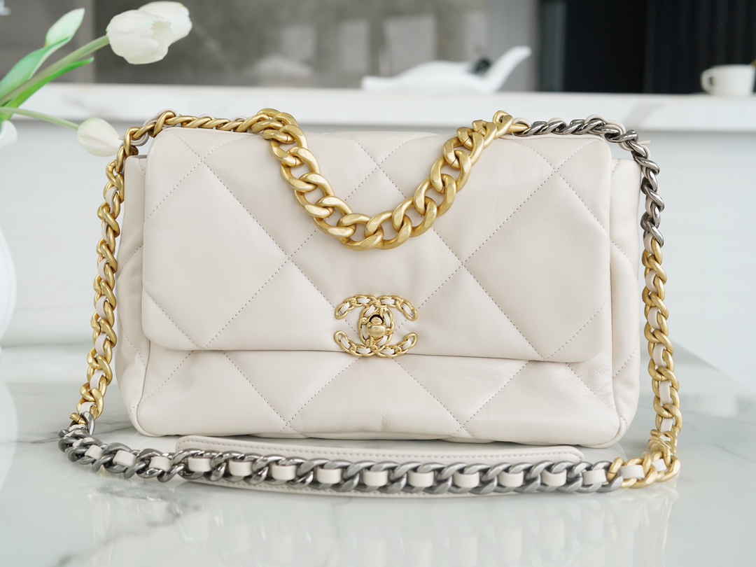 Chanel 19 Bag, Off-White, Medium  