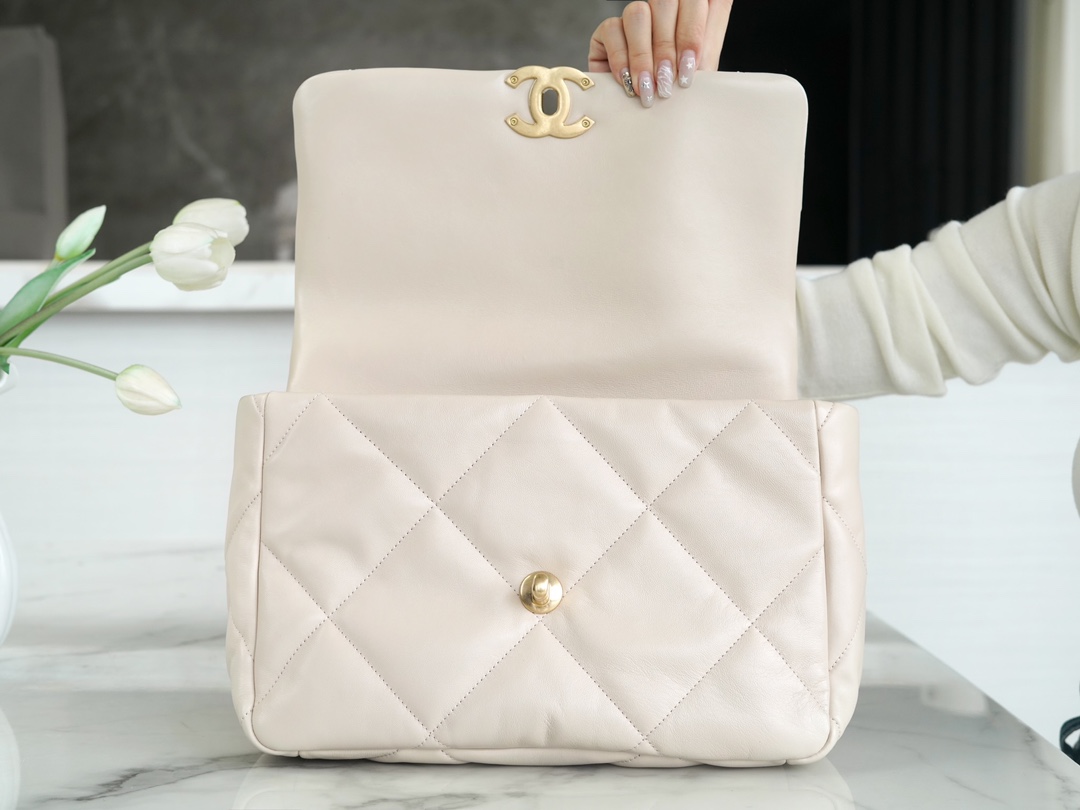 Chanel 19 Bag, Off-White, Medium  