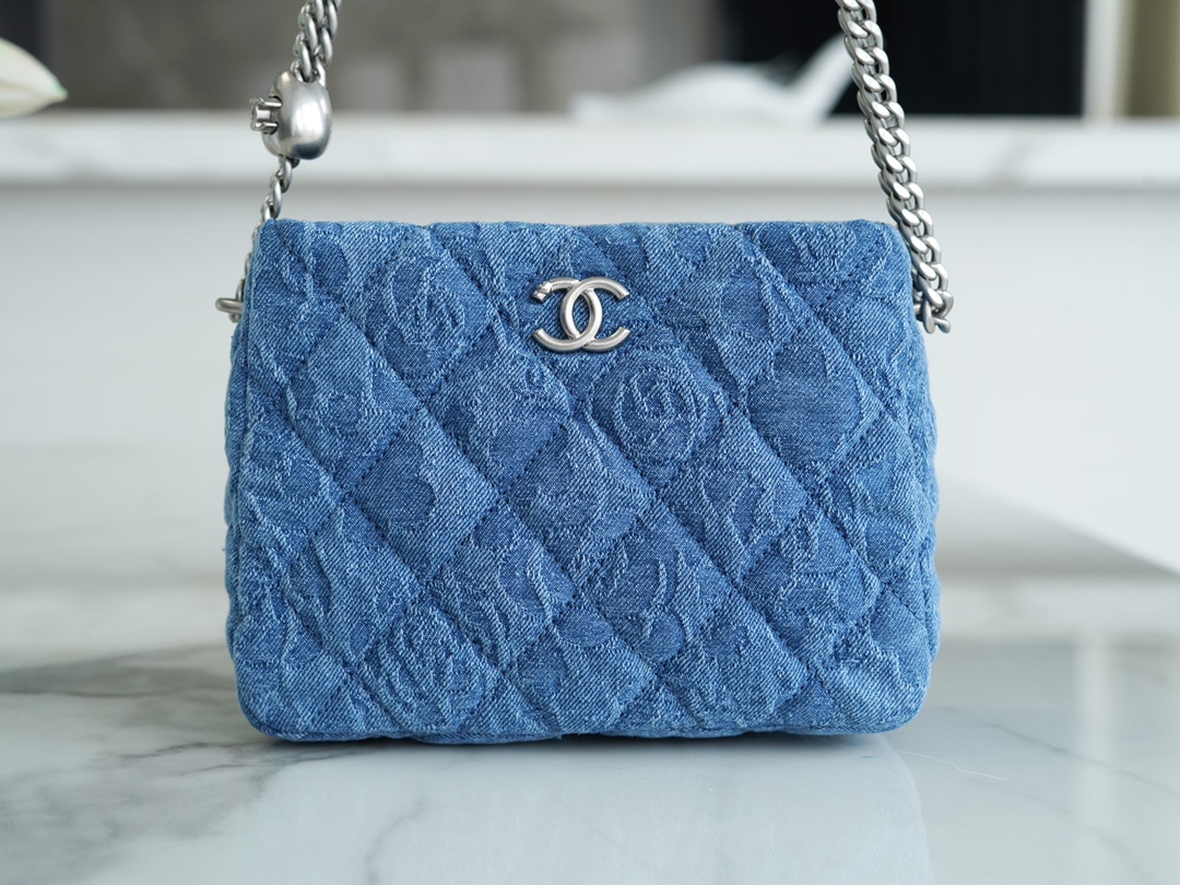 Chanel 23P Heart Adjustable Denim HoBo Bag  