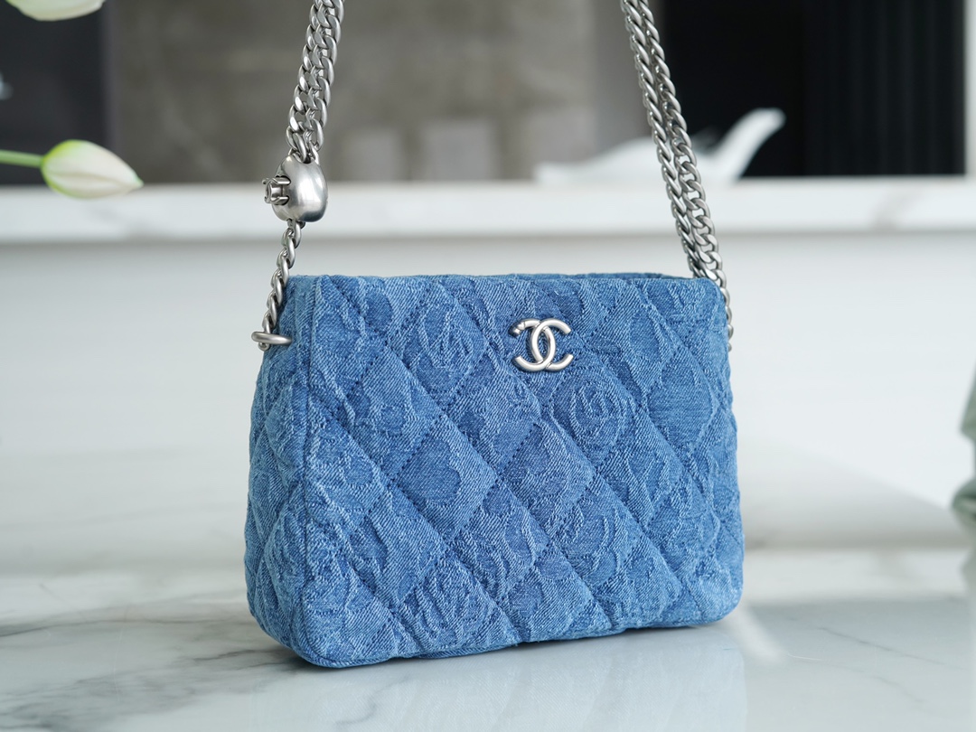 Chanel 23P Heart Adjustable Denim HoBo Bag  