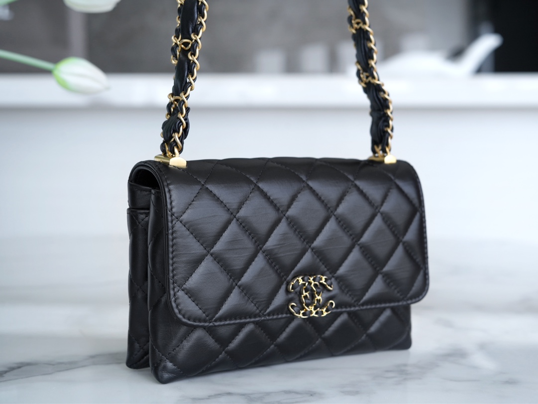 Chanel 23K Fall/Winter Collection 19 Tofu Bag, Black, Wide Shoulder Strap Crinkled Calfskin  