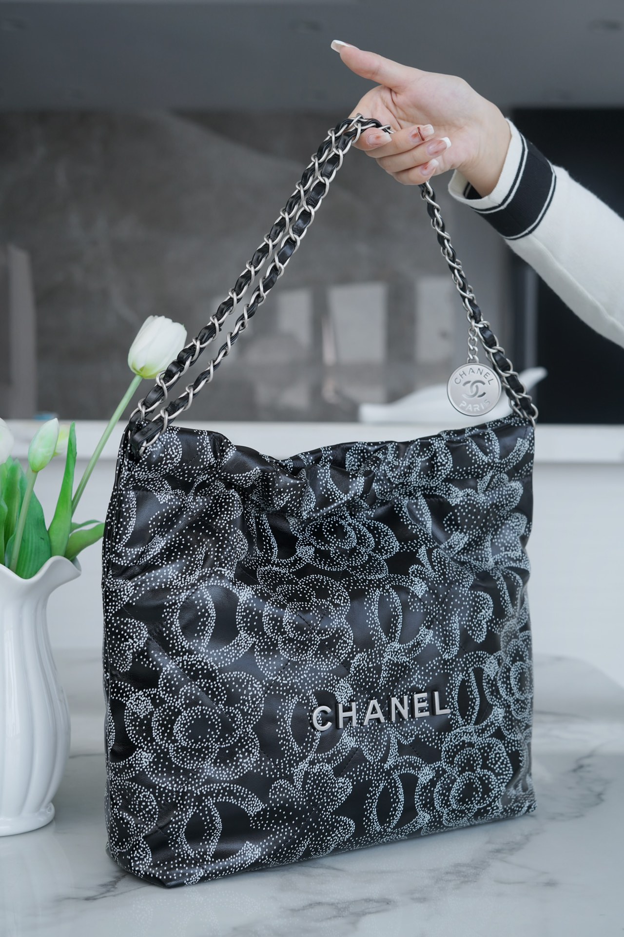 Chanel 23K Fall/Winter Camellia 22 Bag  