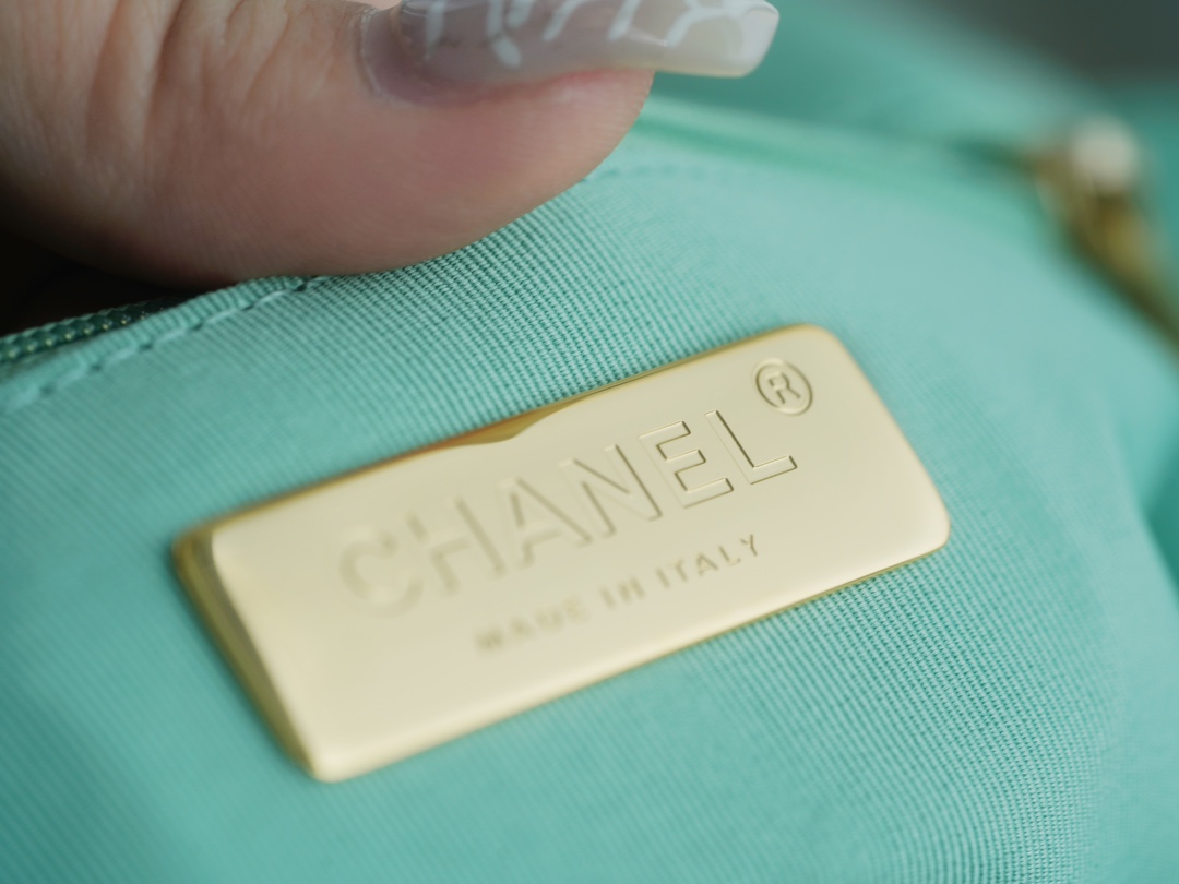 Chanel 19 Bag, Small, Light Green, Lambskin Series  