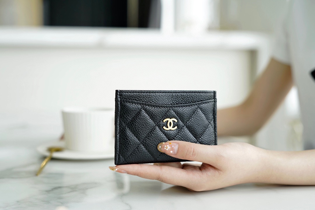 Classic Flap Classic Card Holder, Black and Gold, Caviar Textured Calfskin  