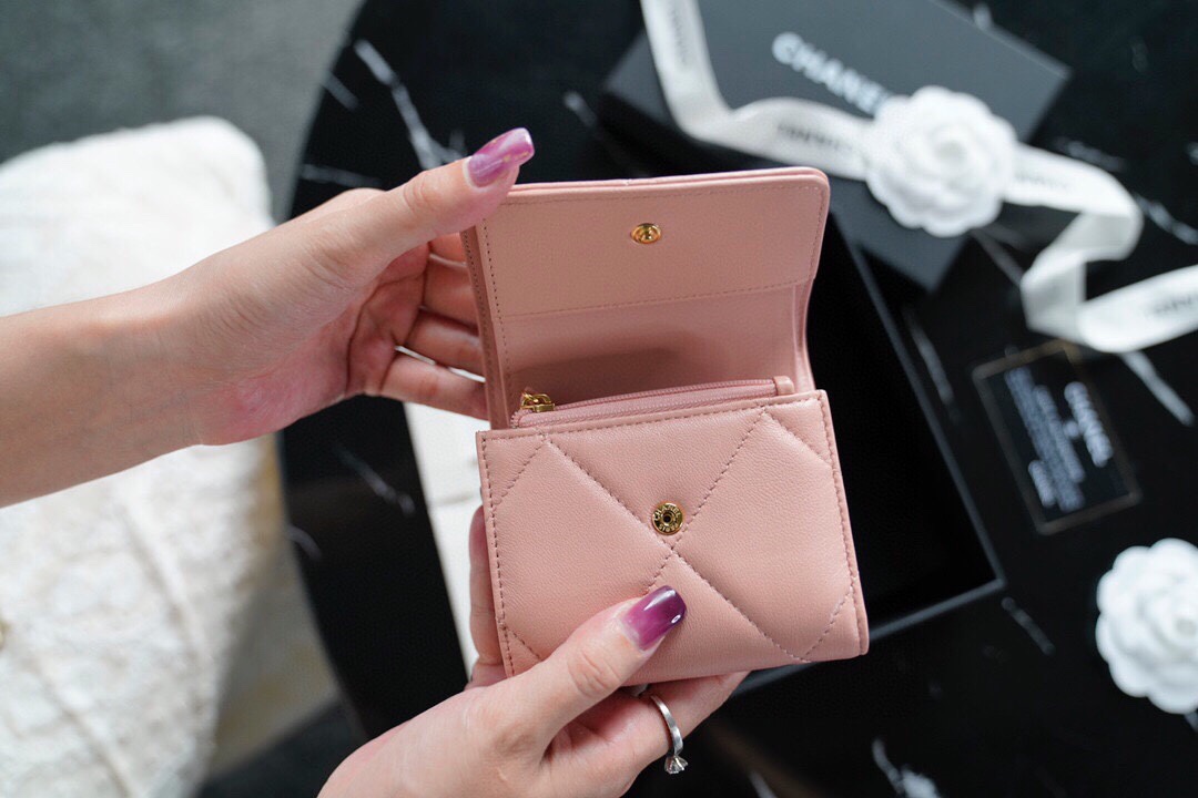 Chanel 19 Short Wallet, Blush Pink, Goat Leather