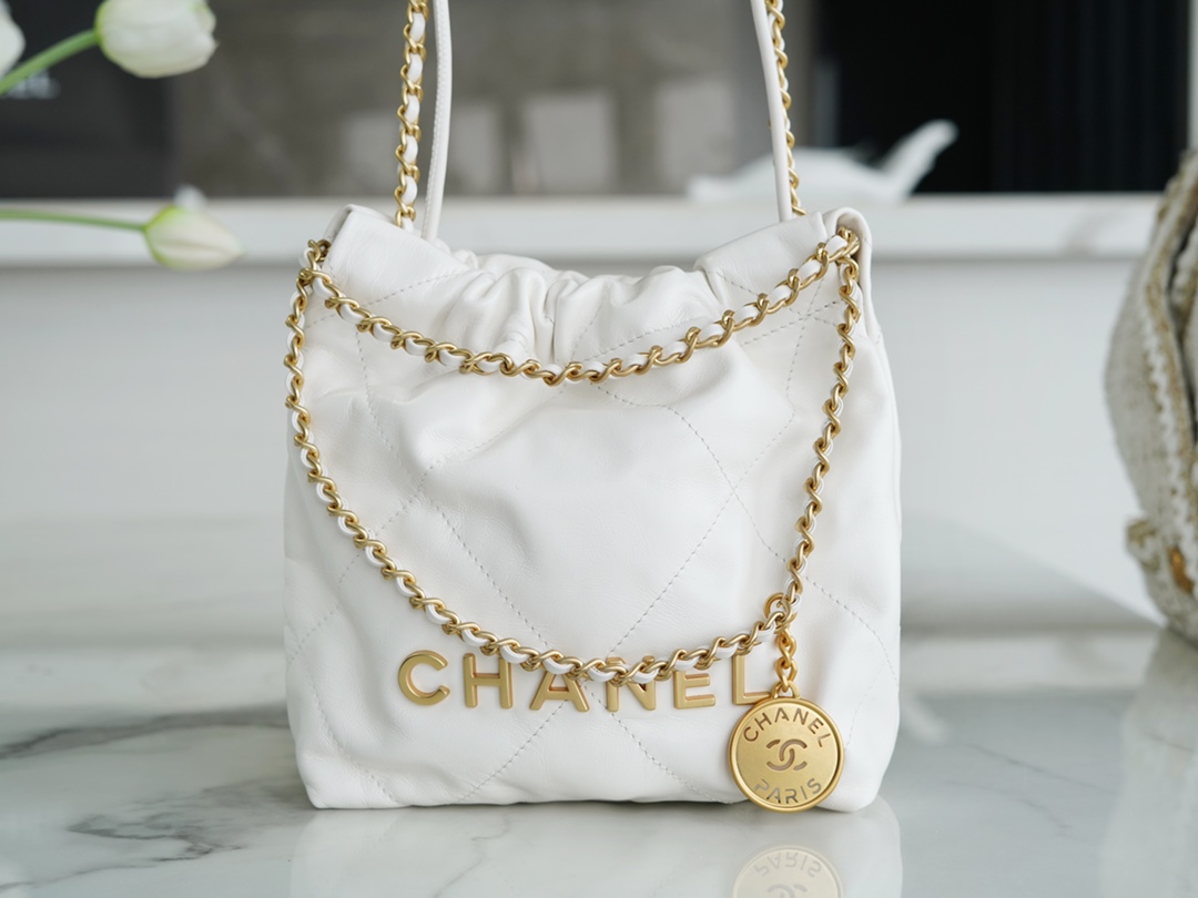 CHANEL✦ 23S Spring/Summer New 22Mini Bag, White, Calfskin  