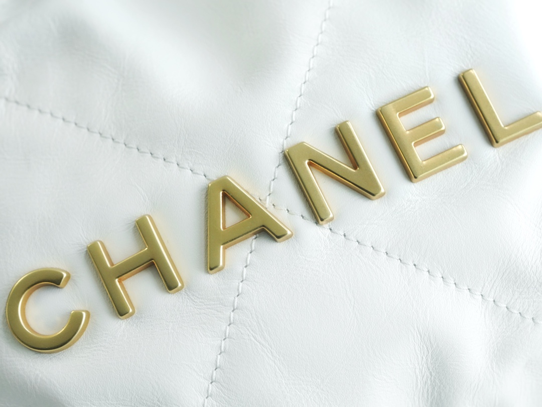 CHANEL✦ 23S Spring/Summer New 22Mini Bag, White, Calfskin  