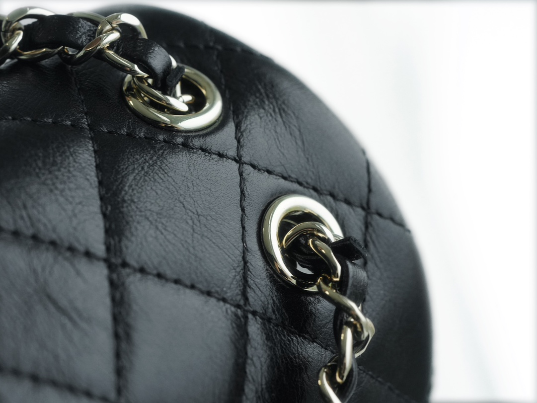 CHANEL✦ 21/22 Duma Backpack, Black, Waxed Calfskin