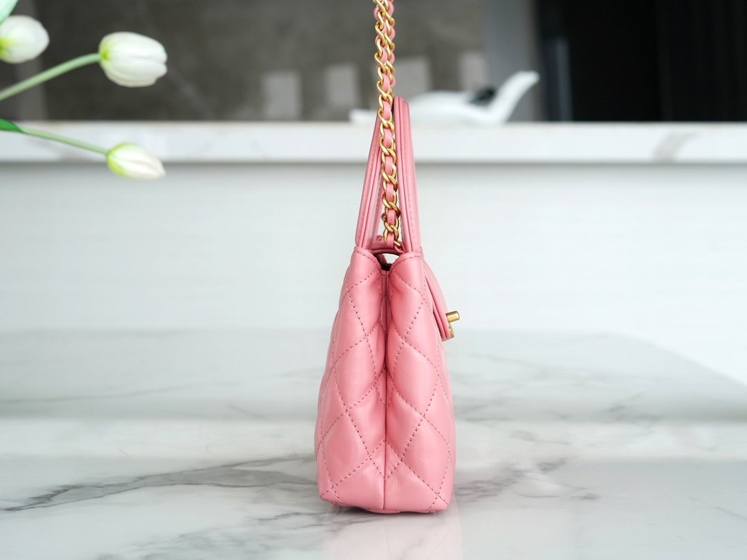 CHANEL✦ 23K Kelly Handle Bag, Coral Pink, Large  