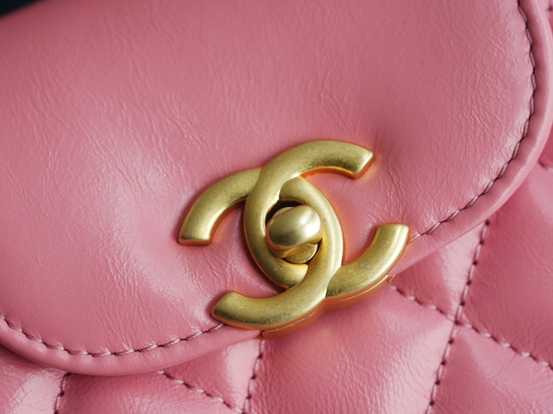 CHANEL✦ 23K Kelly Handle Bag, Coral Pink, Large  