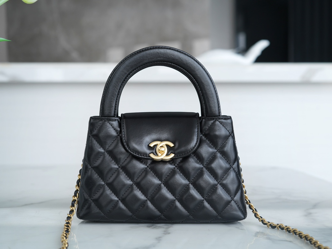 CHANEL✦ 23K Kelly Handle Bag, Black, Large  