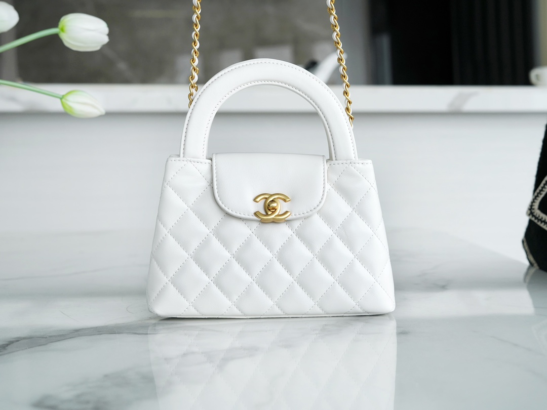 CHANEL✦ 23K Kelly Handle Bag, White, Large