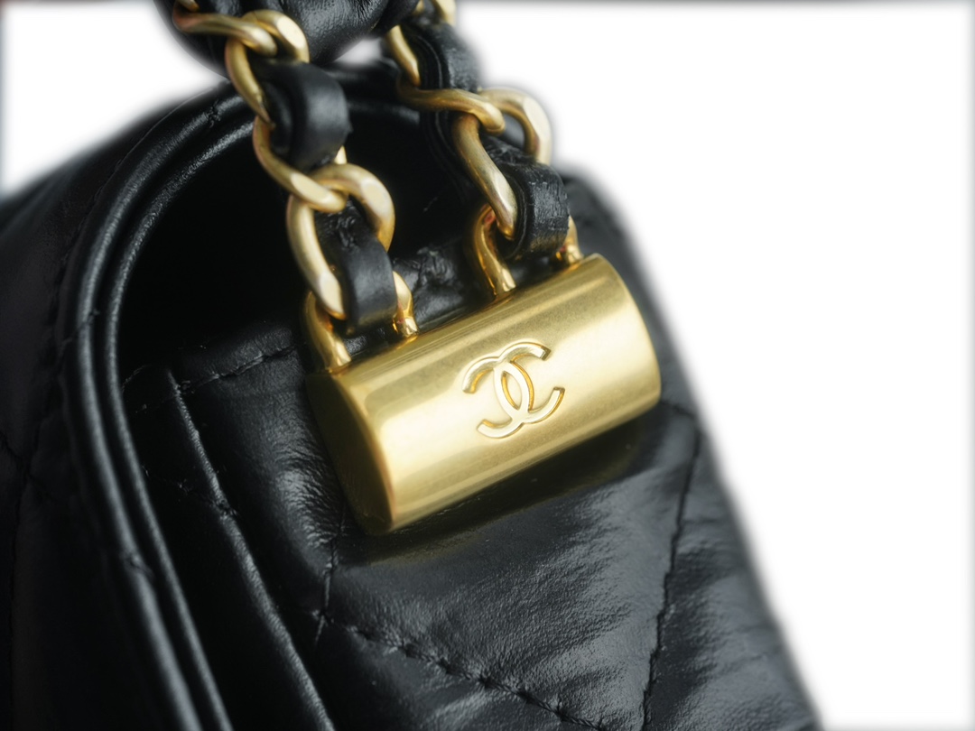 Chanel 23K Fall/Winter 19 Large Shoulder Strap Baguette Bag, Black with Gold Wrinkled Leather  