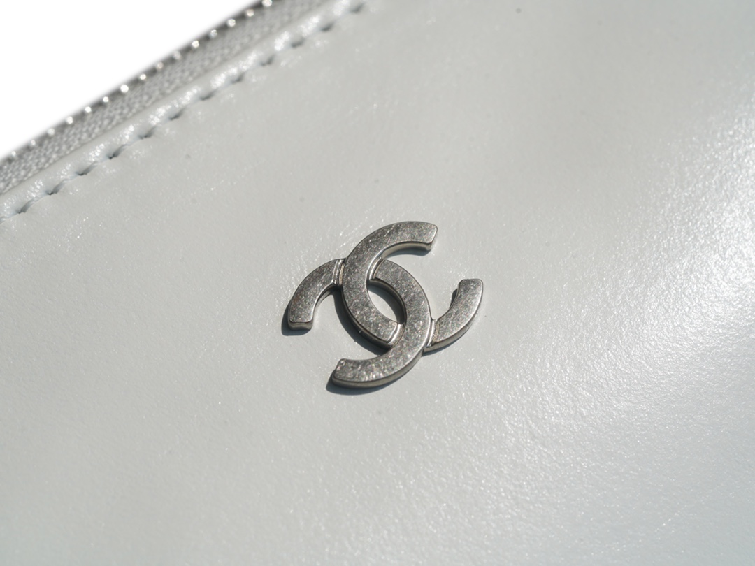 Chanel 22P Handbag, Small Size, White with Silver Hardware  