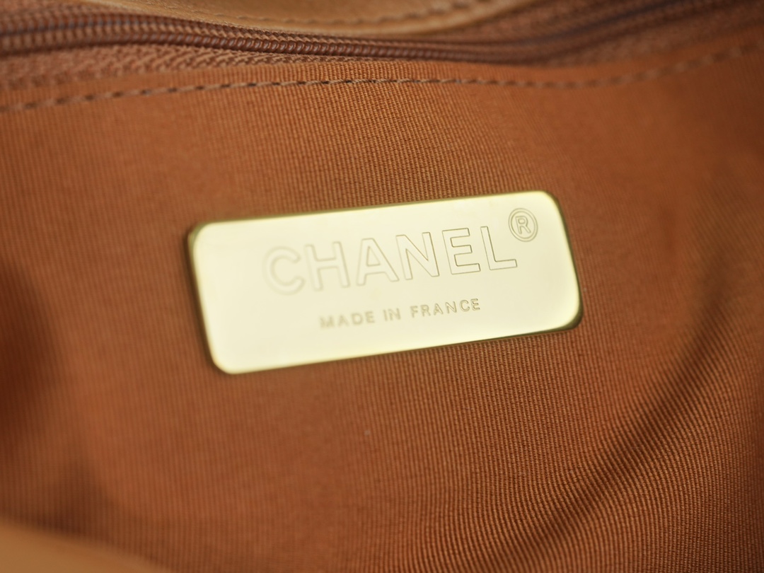 Chanel 19 Bag, Medium Size, Caramel, Lambskin  