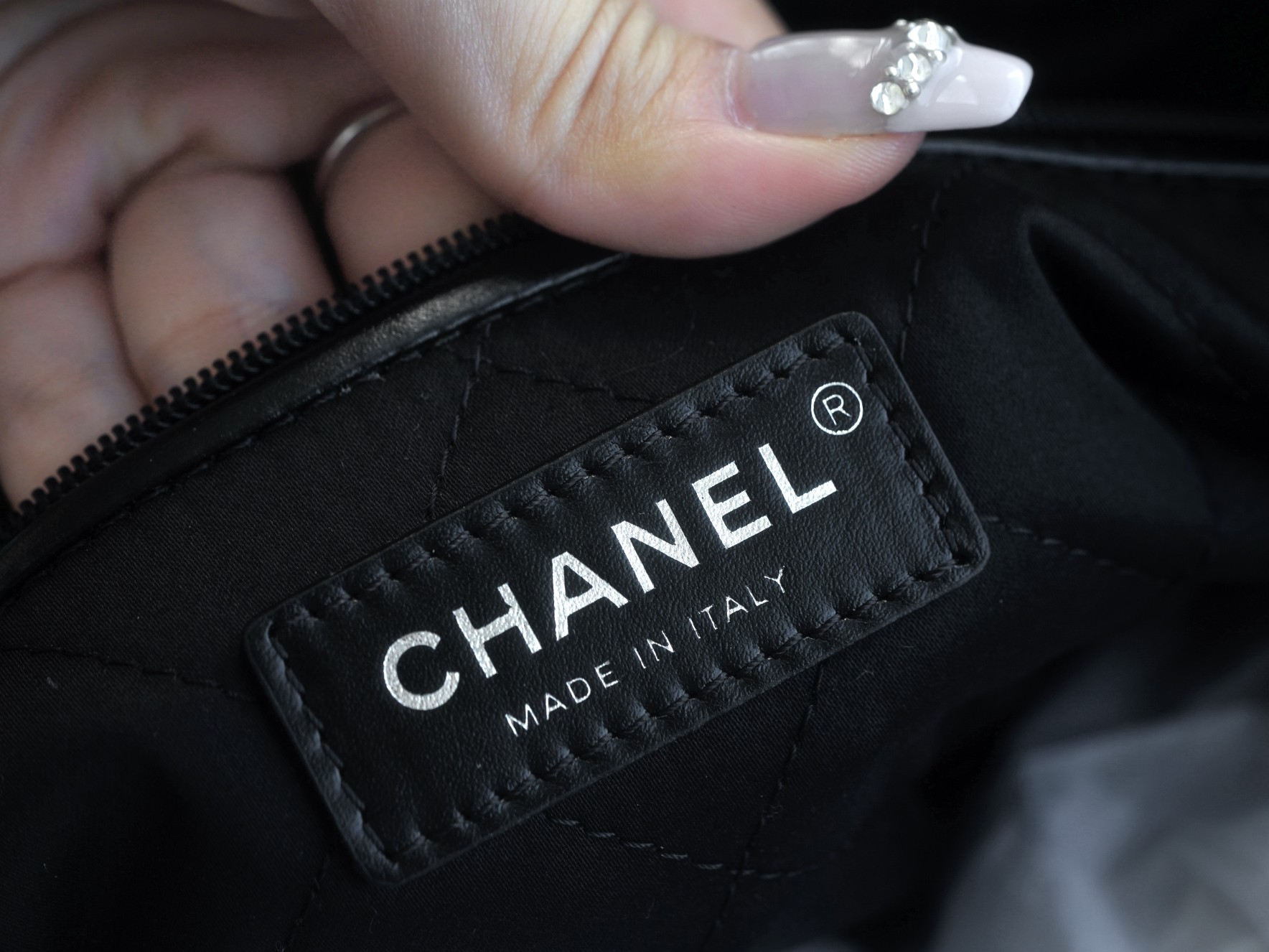 Chanel 22K 22 Bag, So Black, Full Black, Small  