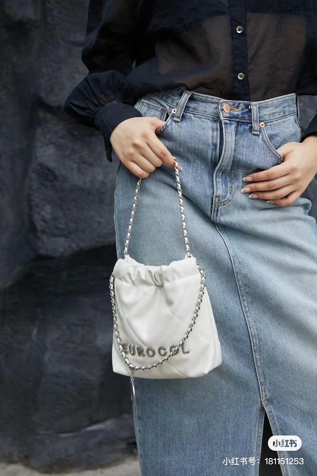 Chanel 23S 22 Mini Bag, Silver  