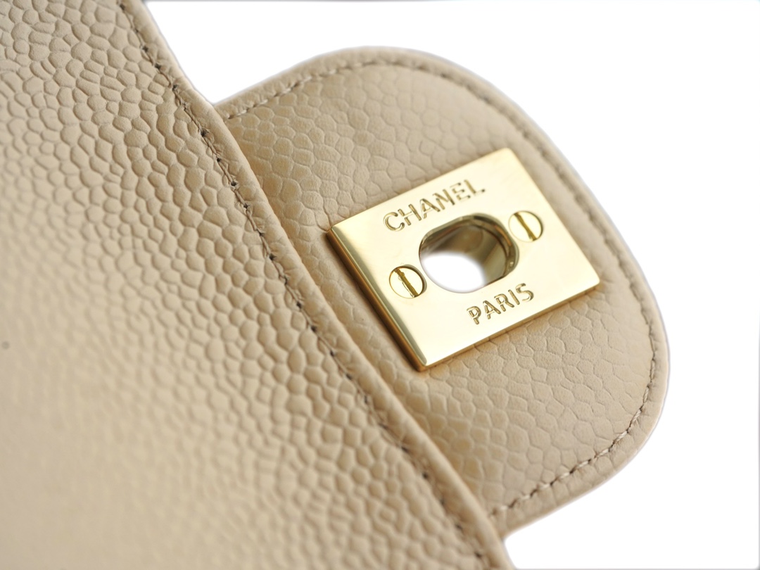 CF Classic Flap, Medium, Apricot, Caviar Leather  