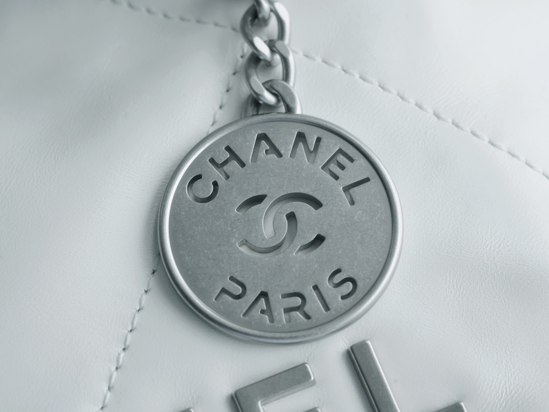 Chanel 23S 22 Mini Bag, Silver, Calfskin