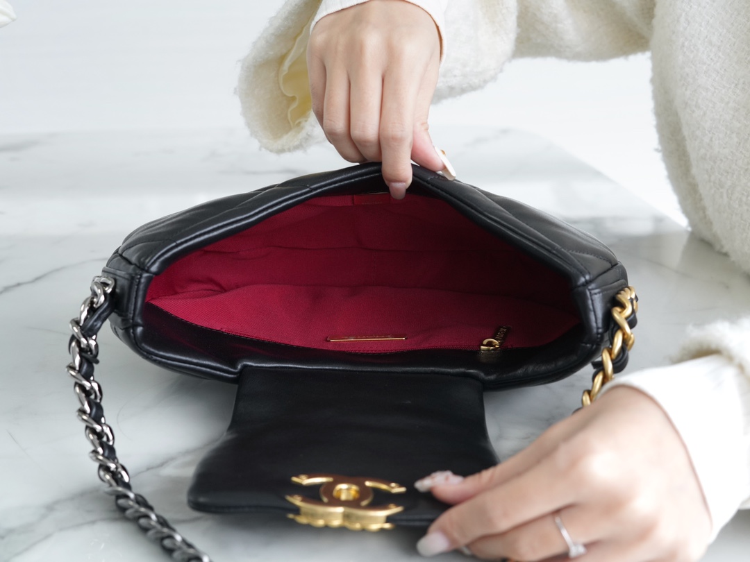 Chanel 24C 19 Bag, Flap Shoulder Bag  