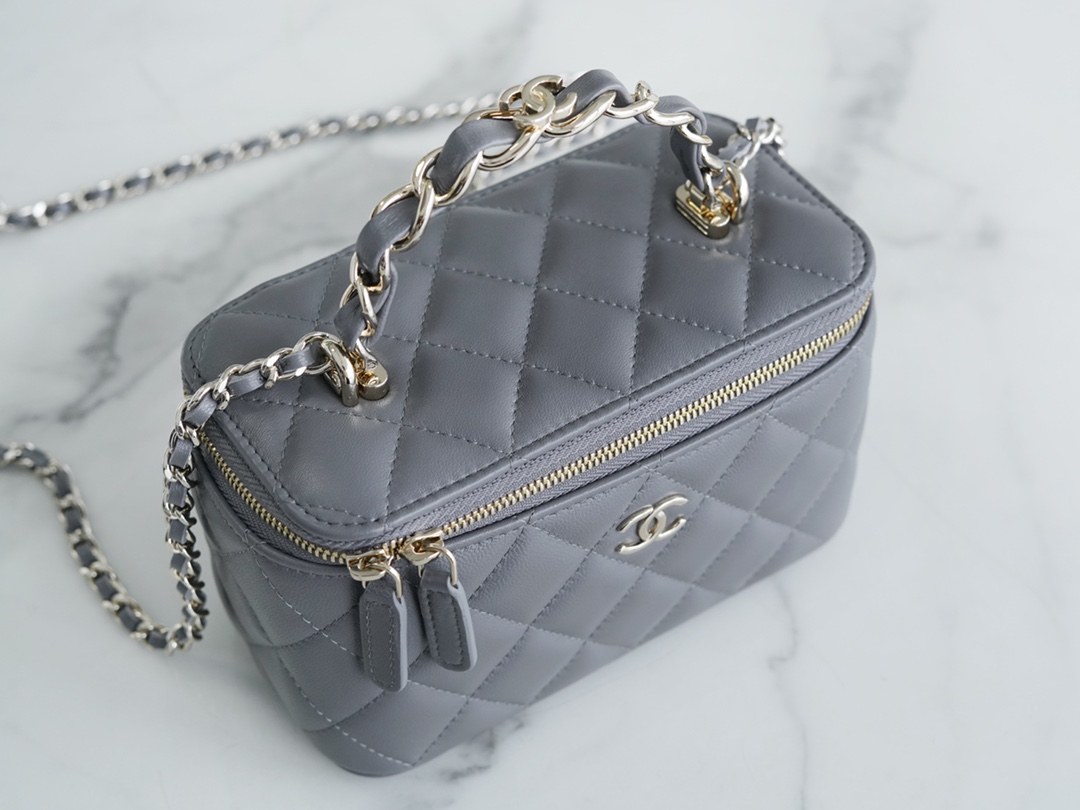 Chanel 23K Fall/Winter New "Mini Double C" Handle Long Box, Gray, Lambskin  