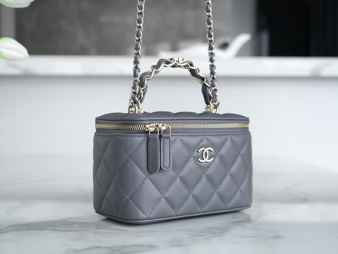 Chanel 23K Fall/Winter New "Mini Double C" Handle Long Box, Gray, Lambskin  