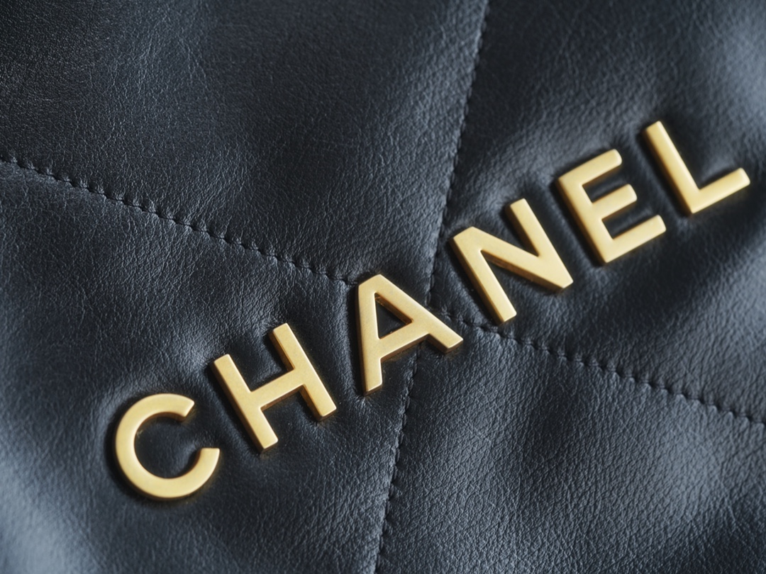 Chanel 22P Spring/Summer New 22 Bag, Small, Black, Gold Hardware  