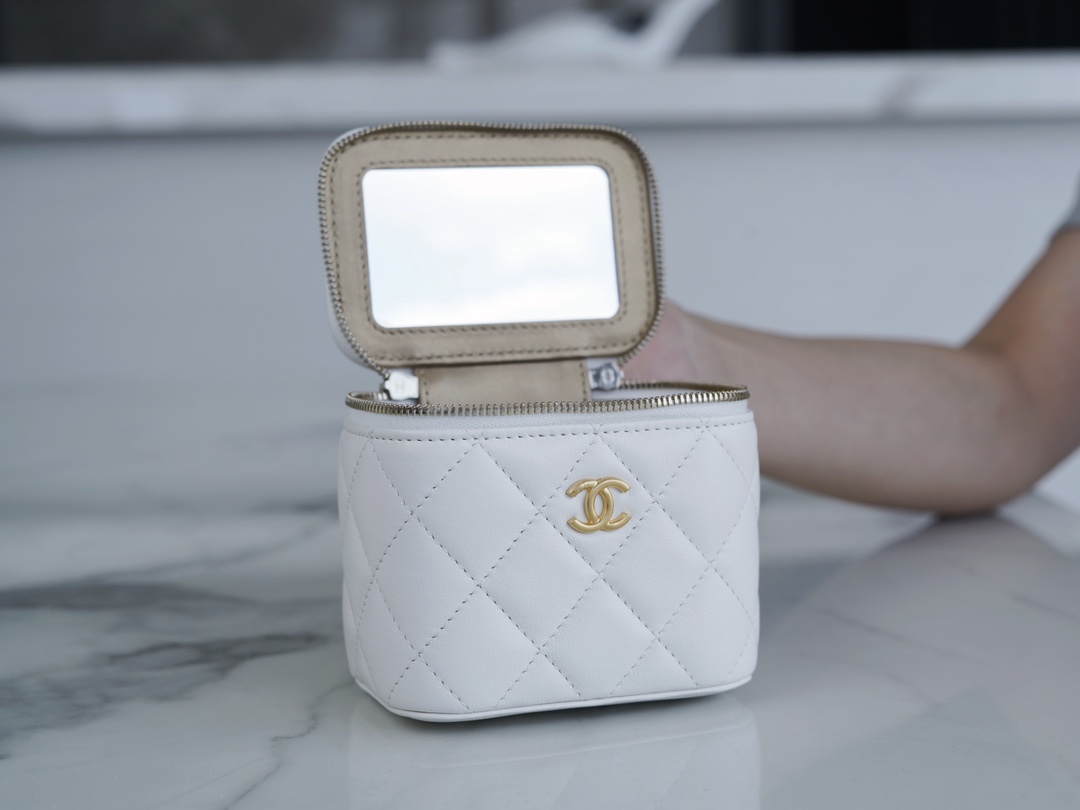 Chanel Metal Ball Series 22B New Small Box, White  