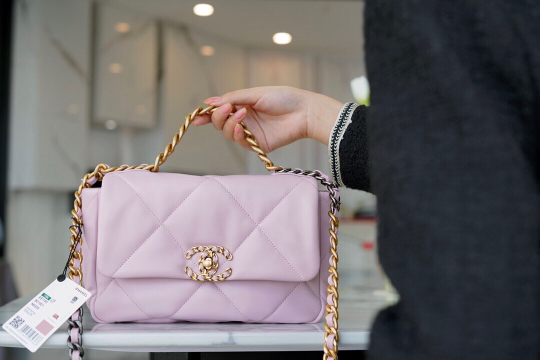 CHANEL 19 Bag 2021 Spring/Summer New Color Light Pink Small  