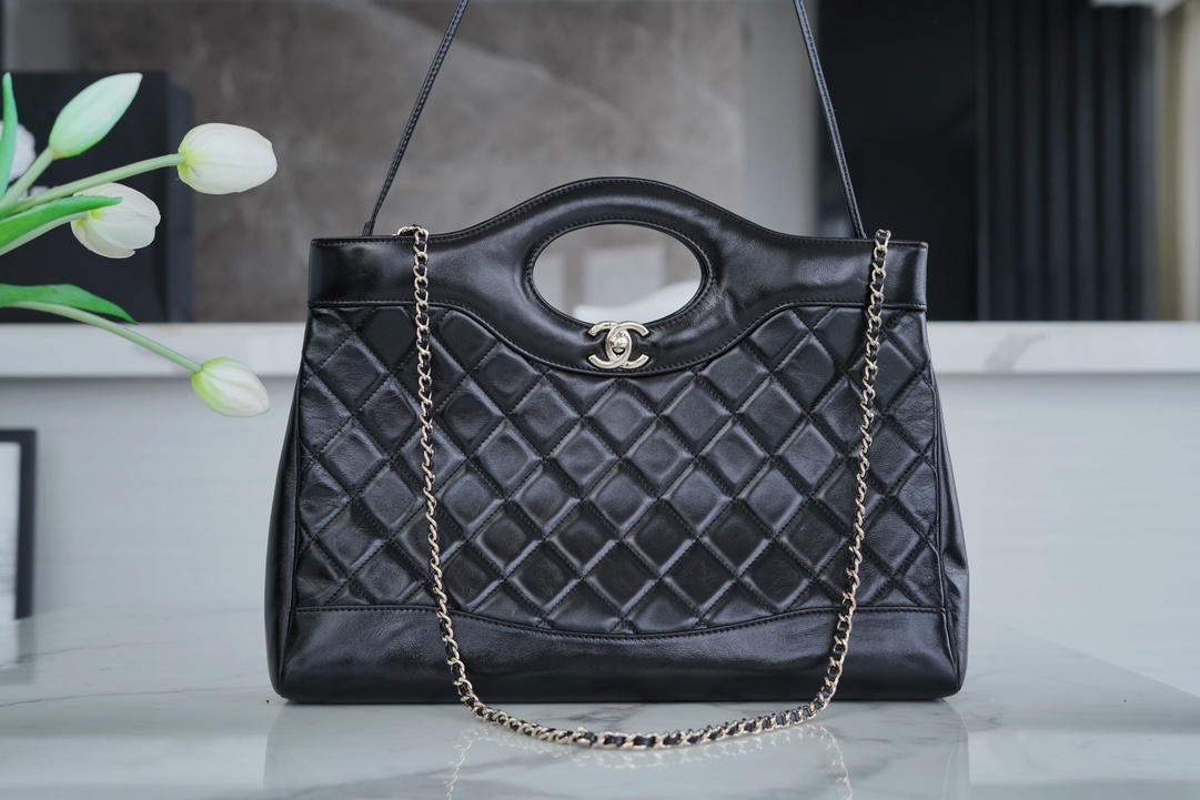 Chanel 24S 31 Bag Medium Horizontal Black Oiled Waxed Creased Lambskin  