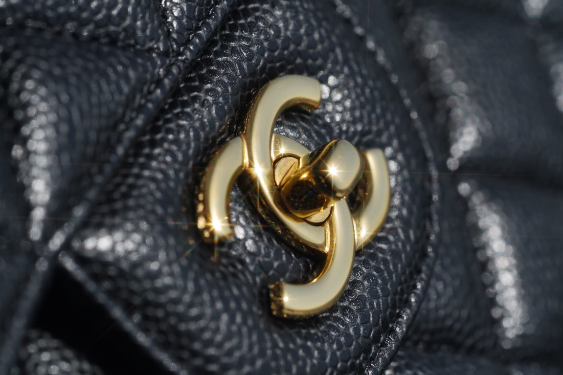 CF Classic Flap Jumbo Caviar Calfskin Black & Gold  