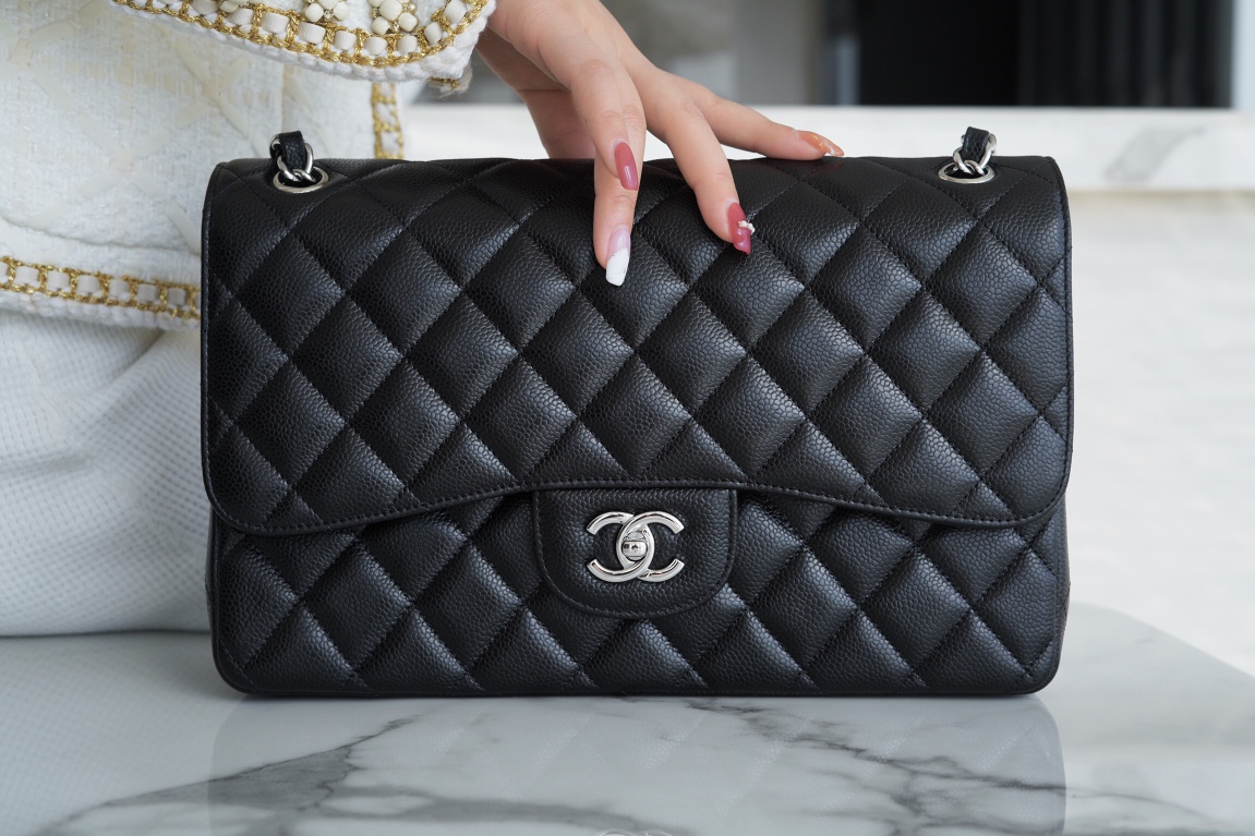 CF Classic Flap Jumbo Caviar Calfskin Black & Silver  