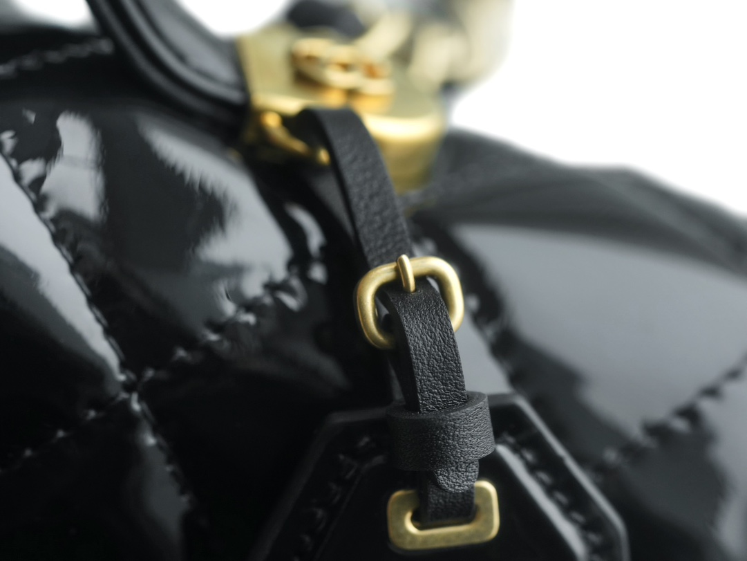 CHANEL 22K Haute Couture Patent Leather Backpack  