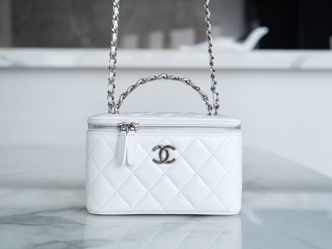 CHANEL 23K Rhinestone Handle Long Box White Lambskin  