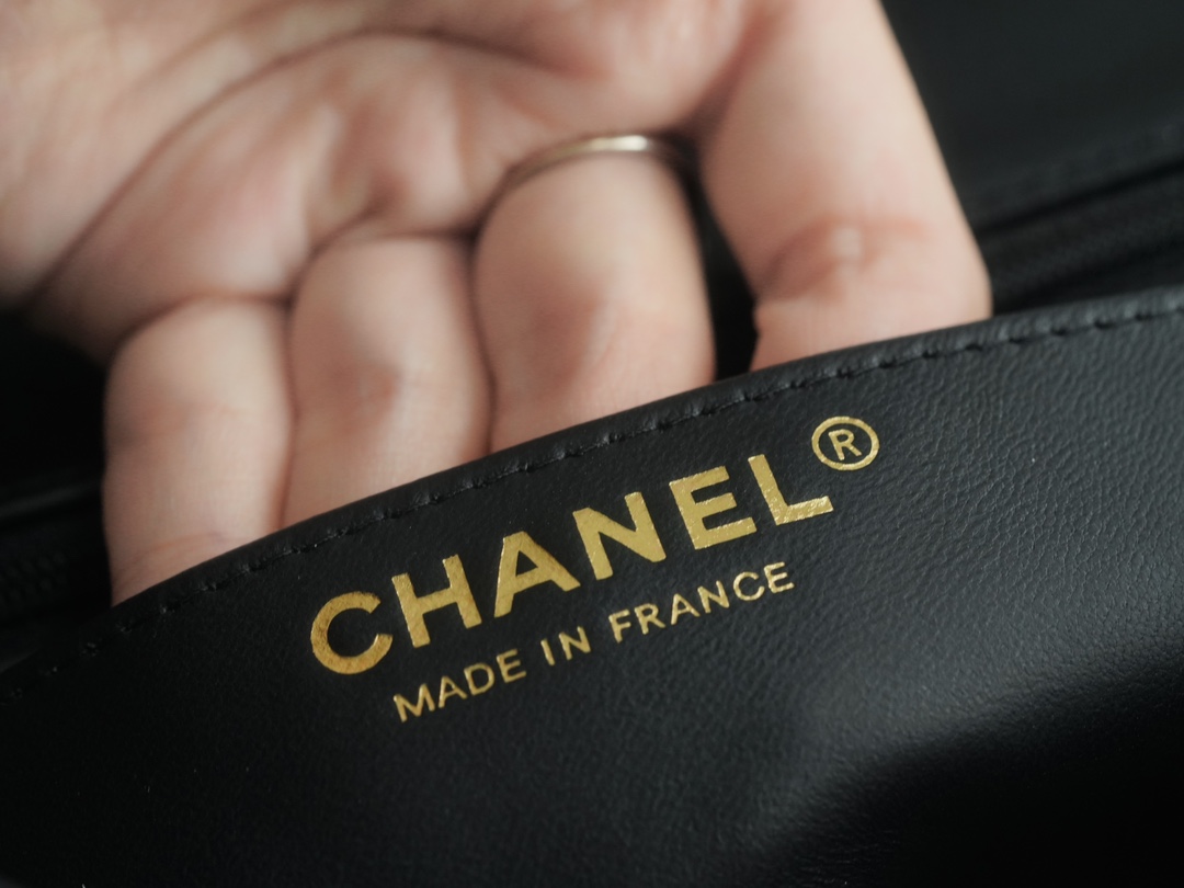 CHANEL 24C Handle CF Mini Black  