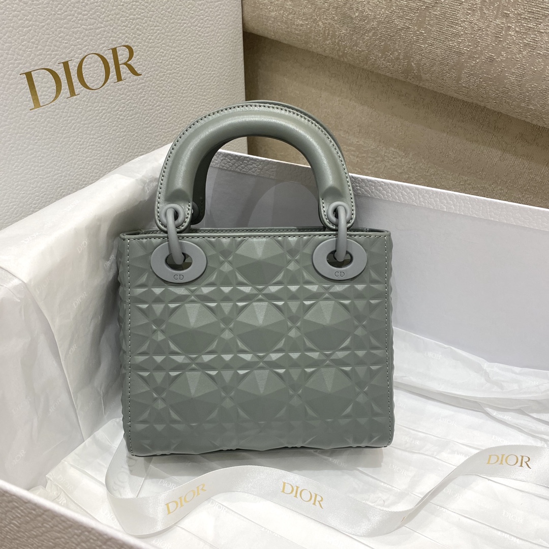 Lady Dior: 3-grid Matte Grey Diamond Lattice, Embossed Cowhide, Matte Hardware, Size: 17cm  