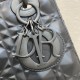 Lady Dior: 4-grid Matte Black Diamond Lattice, New Diamond Pattern, Embossed Cowhide, Matte Black Hardware, Size: 20cm  