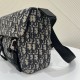 Oblique Monogram Large Messenger Bag, Exquisite Lock Buckle, Size: 31*9*21cm  