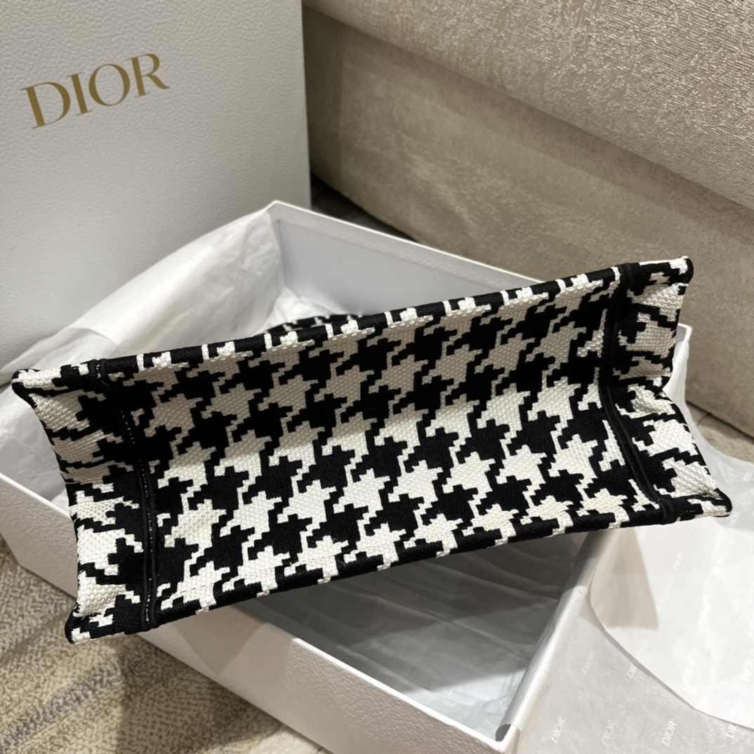 Small Black and White Houndstooth Tote, Size: 26*8*22cm  