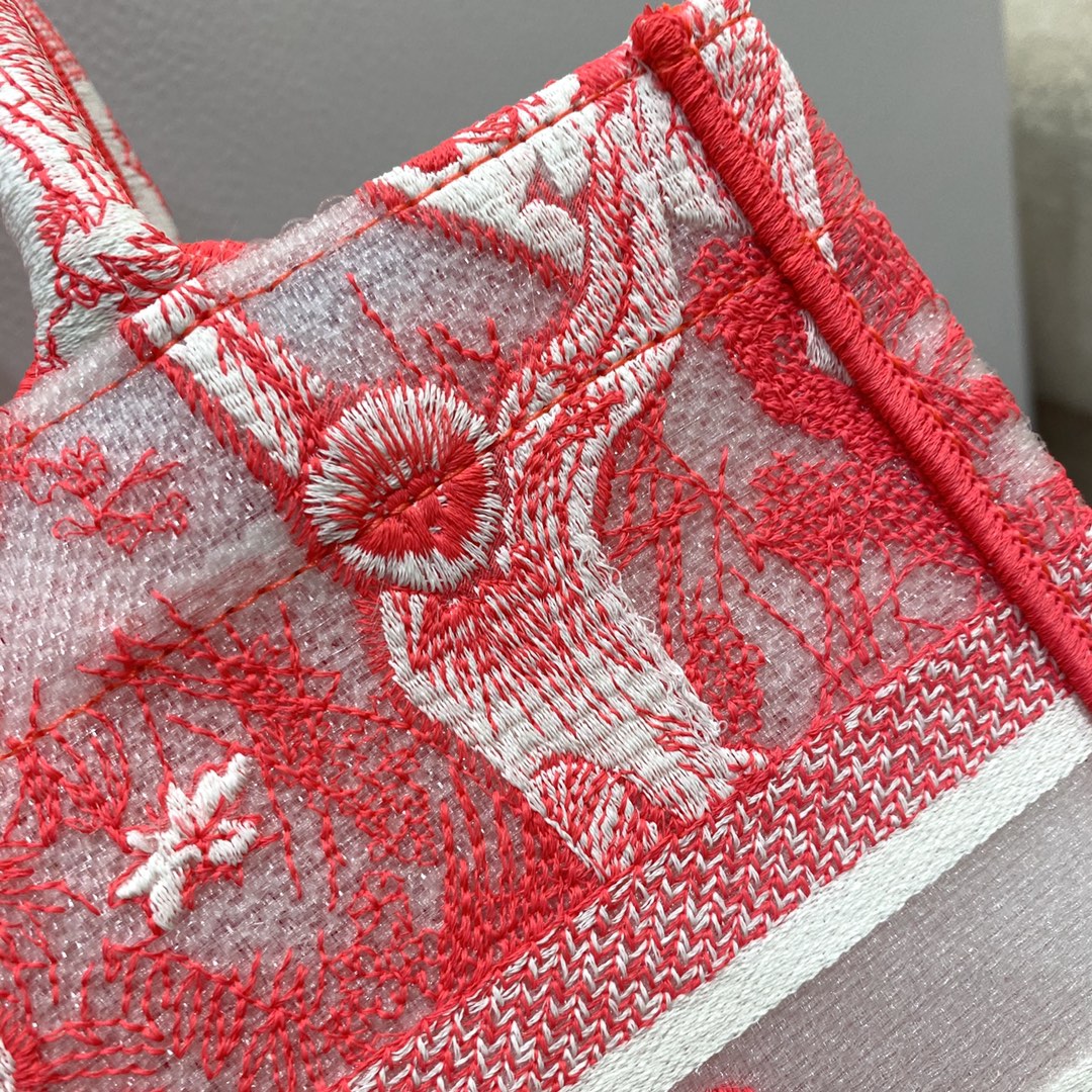 Tote Ruyi Embroidery Hollow Series, Small Size: 26*8*22cm  