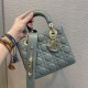 Lady Four-grid Spring/Summer Series, Size: 20cm  