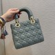 Lady Four-grid Spring/Summer Series, Size: 20cm  