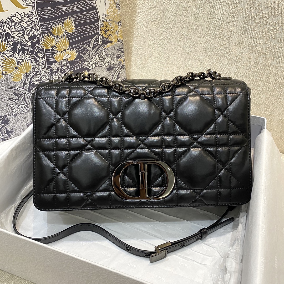 Caro Puffy Bag, Classic Diamond Pattern, Small Cowhide, Large Size: 28*17*9cm  