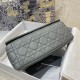 Caro Bag, Classic Diamond Pattern, Medium Size: 25.5*15*8cm  